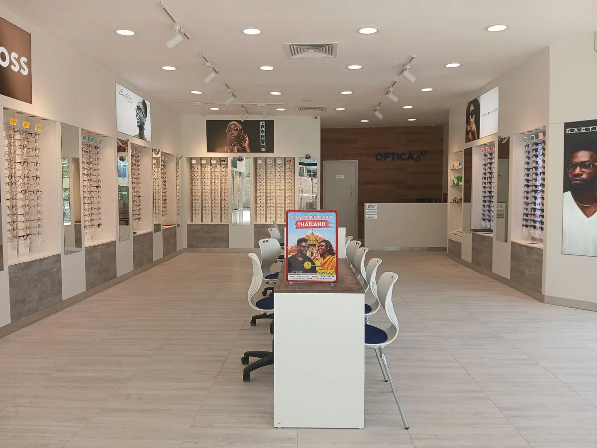 Optica -Runda Mall, Runda