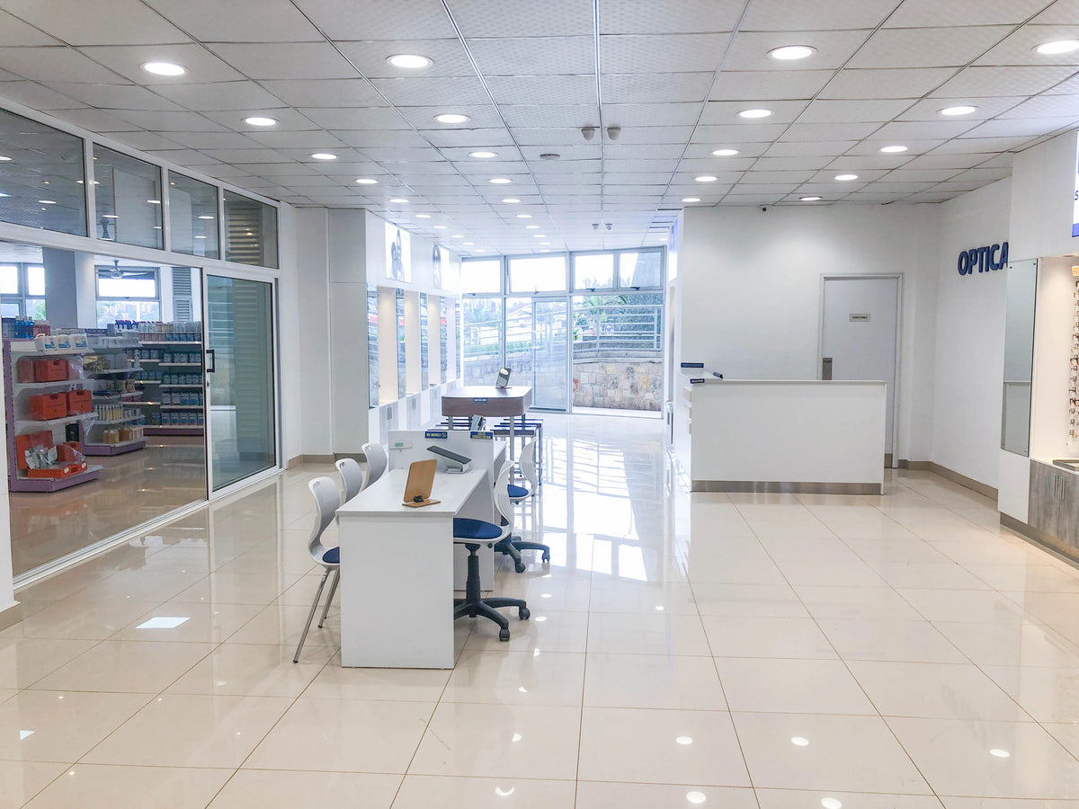 Optica - Opticians in Silverback Mall